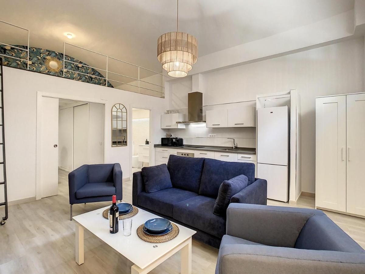 Apartcity Triana Sevilla Exteriér fotografie